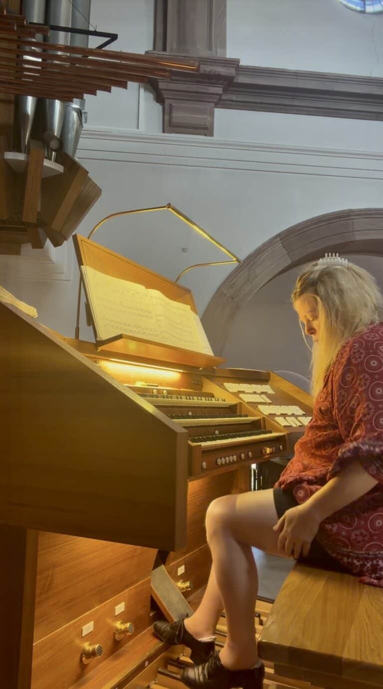 Liszt Organistin Eberbacher Orgelsommer