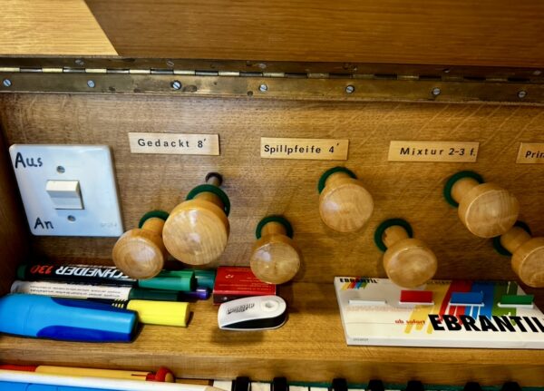 Nussbuecker Orgel Osterburg